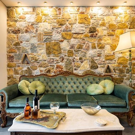 Queen'S Stone Legend, Royal Living By Acropolis Афины Экстерьер фото